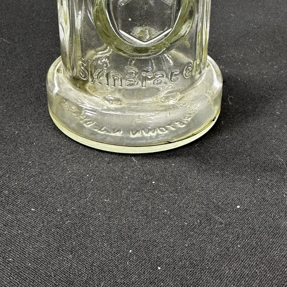 Skinbracer Vintage‎ Mennen Bottle